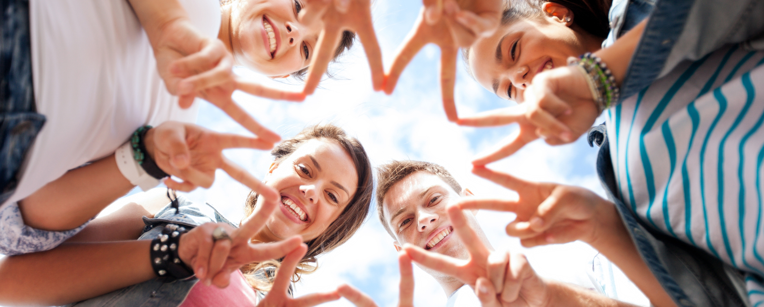 Jugendliche halten zusammen